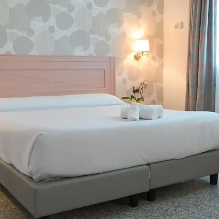 Hotel L'incanto Di Boccadarno Marina Di Pisa